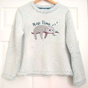 Sherpa sweater embroidered